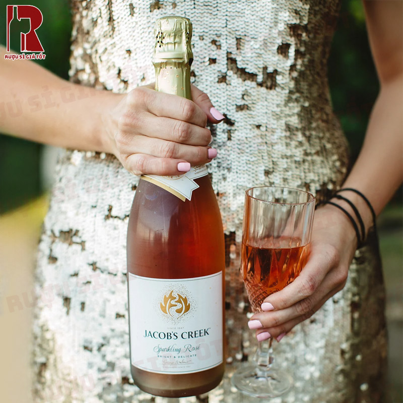Đặc điểm nổi bật của vang Jacob's Creek Sparkling Rose