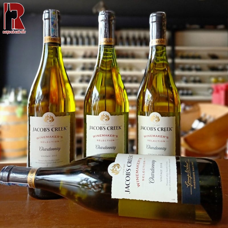 Rượu Jacob's Creek Winemaker's Selection Chardonnay nên được ướp lạnh trước khi sử dụng nhằm đem đến sự tươi mới