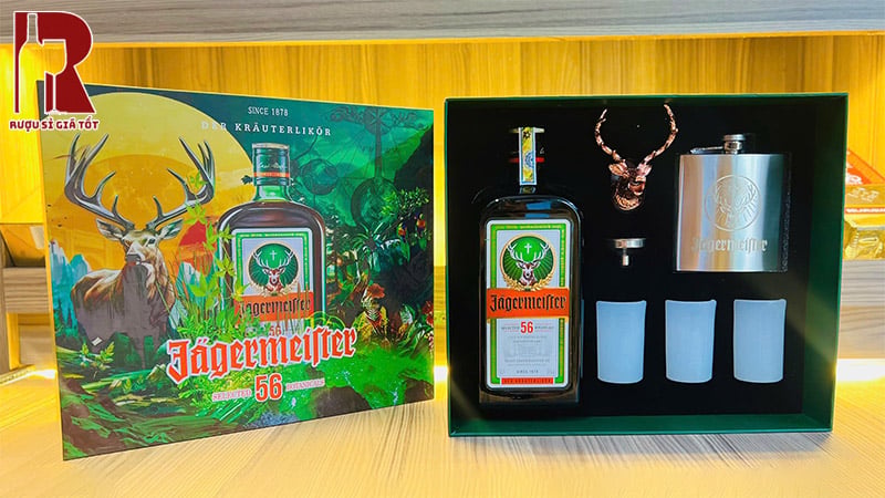Hộp quà rượu Jagermeister bình nhôm giá bao nhiêu?