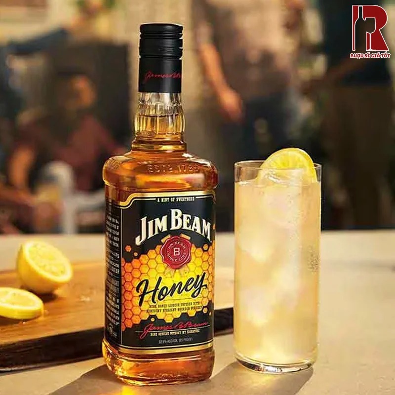 Jim Beam Honey có vị ngọt dịu cùng nồng độ cồn không quá cao, dễ thưởng thức