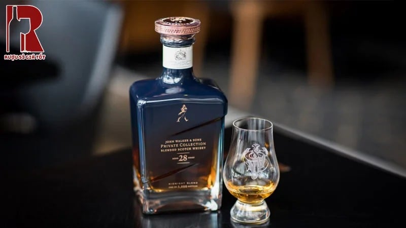 John Walker & Sons Private Collection 28 Năm được sản xuất với số lượng giới hạn chỉ 3.888 chai trên toàn cầu