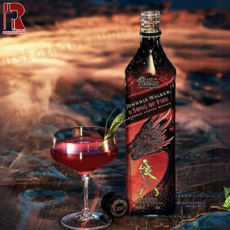 Rượu Johnnie Walker A Song Of Fire đặc biệt