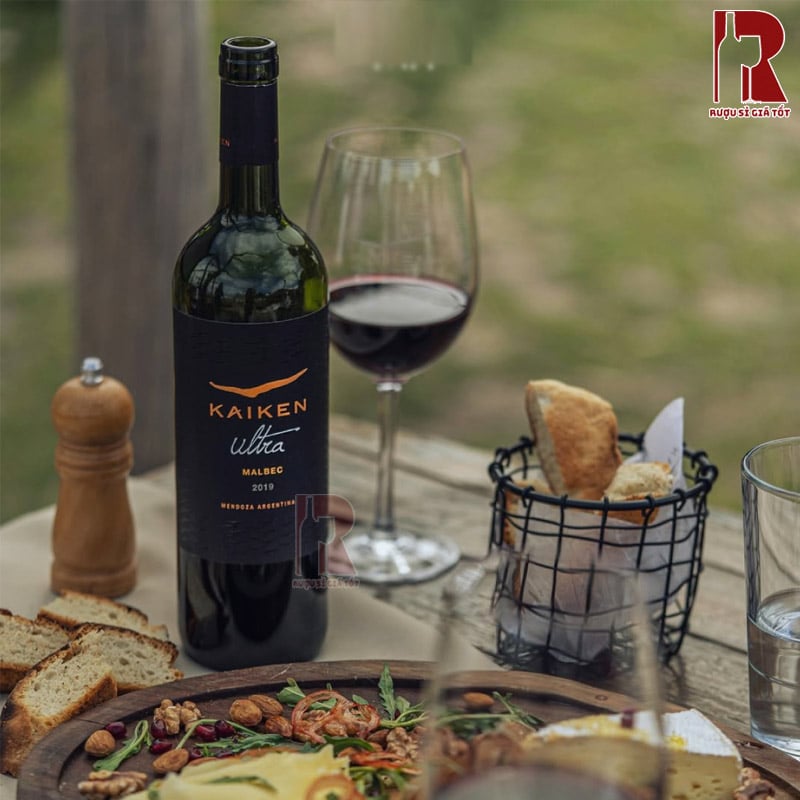 Vang Kaiken Ultra Malbec là đại diện tiêu biểu cho vị rượu mạnh mẽ từ Argentina