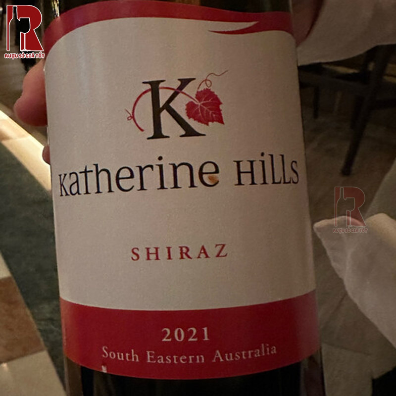 Katherine Hills Shiraz đem đến các nốt hương của trái cây chín mọng và gia vị