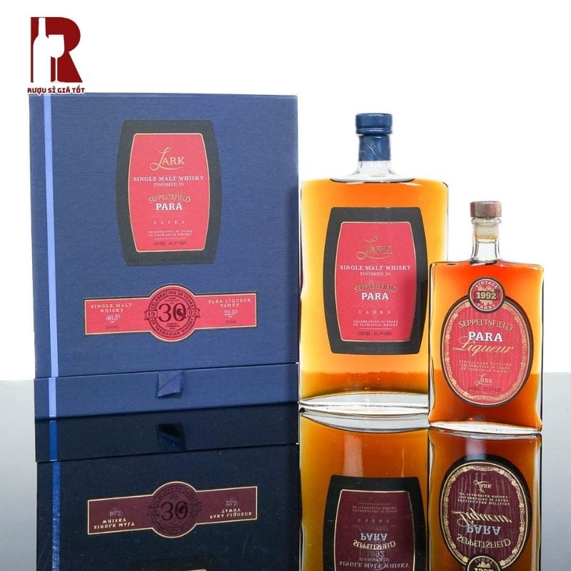 Lark Seppeltsfield Para 1992 With Para Port với nồng độ cồn lên đến 46%, mạnh mẽ và đậm đà, sâu lắng