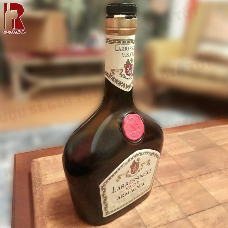 Phương Pháp Sản Xuất Khiến Rượu Larressingle VSOP Armagnac Trở Nên Đặc Biệt