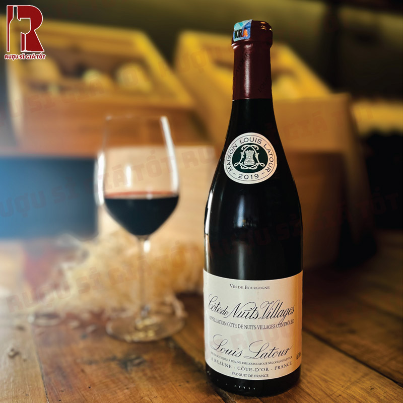 Rượu vang Pháp đỏ Louis Latour Cote De Nuits Villages giá tốt