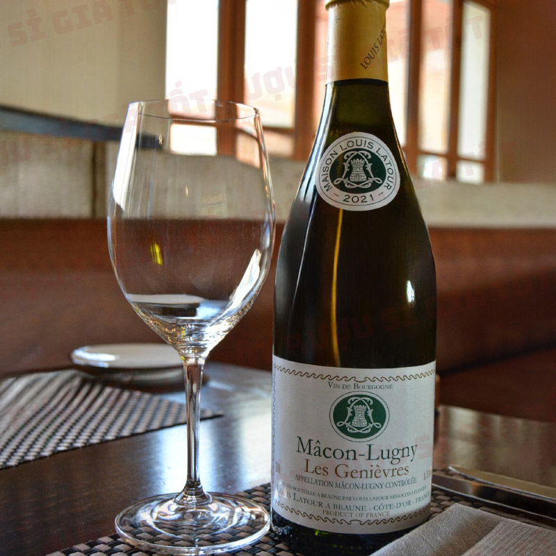 Vang trắng Louis Latour Macon-Lugny Les Genievres từ Pháp