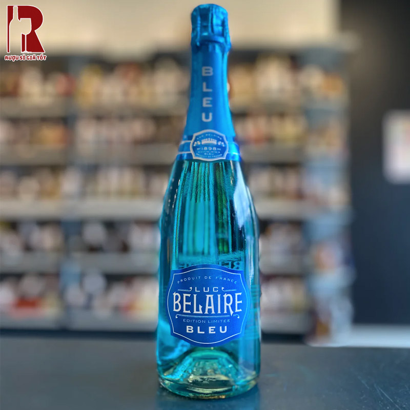 Luc Belaire Bleu Sparkling là hiện thân của phong cách tiệc tùng hiện đại, sành điệu