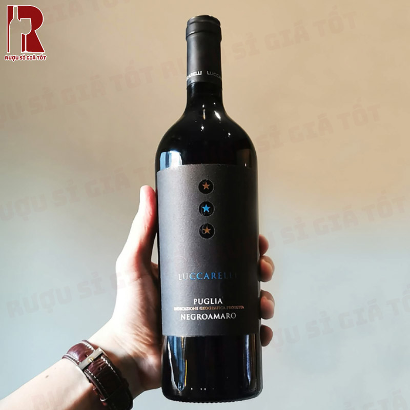 Giống nho Negroamaro tạo nên vang Luccarelli thơm ngon