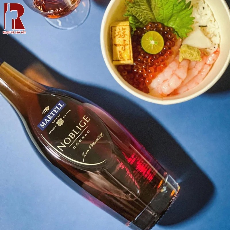 Rượu Martell Noblige là một món quà tặng cao cấp và sang trọng