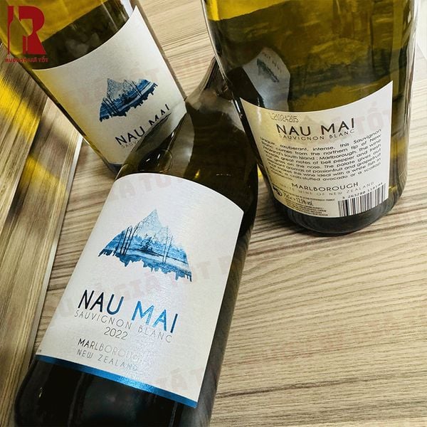 Mùa hè uống rượu vang nào ngon - Nau Mai