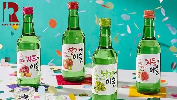 Soju là một loại rượu truyền thống của Hàn Quốc