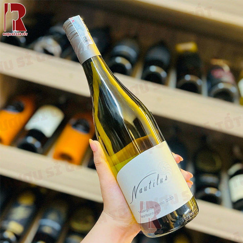 Quy trình sản xuất ra các chai Nautilus Sauvignon Blanc khá nghiêm ngặt và phức tạp
