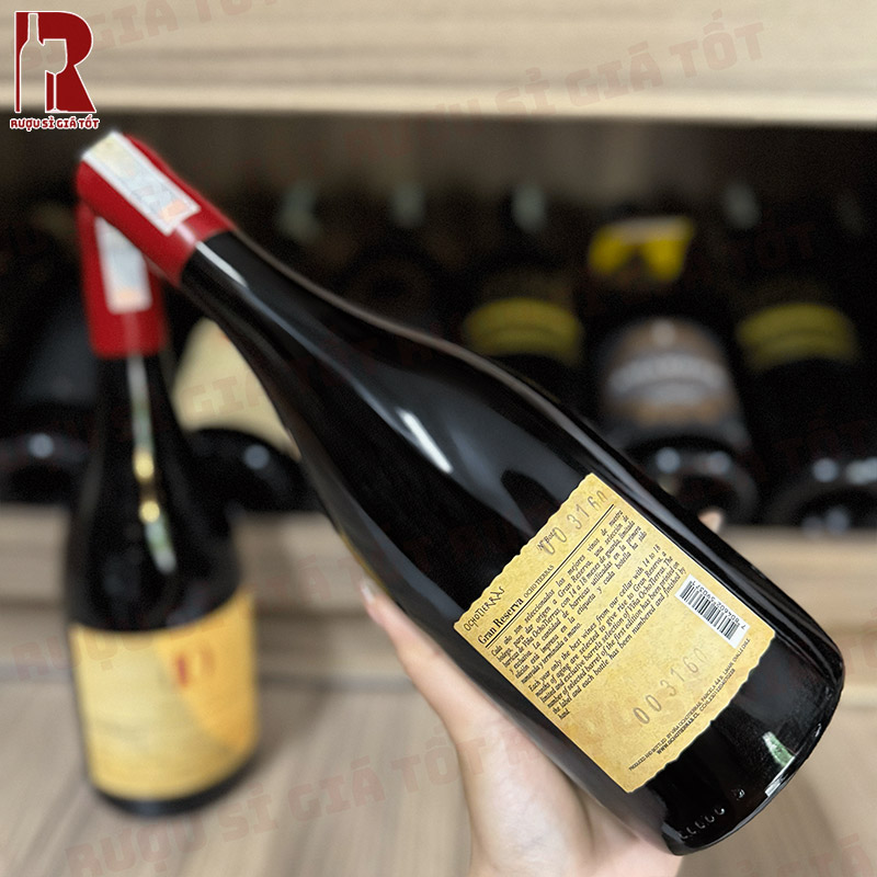 Quy Trình Thủ Công Tạo Nên Kiệt Tác Ocho 10 Gran Reserva Syrah