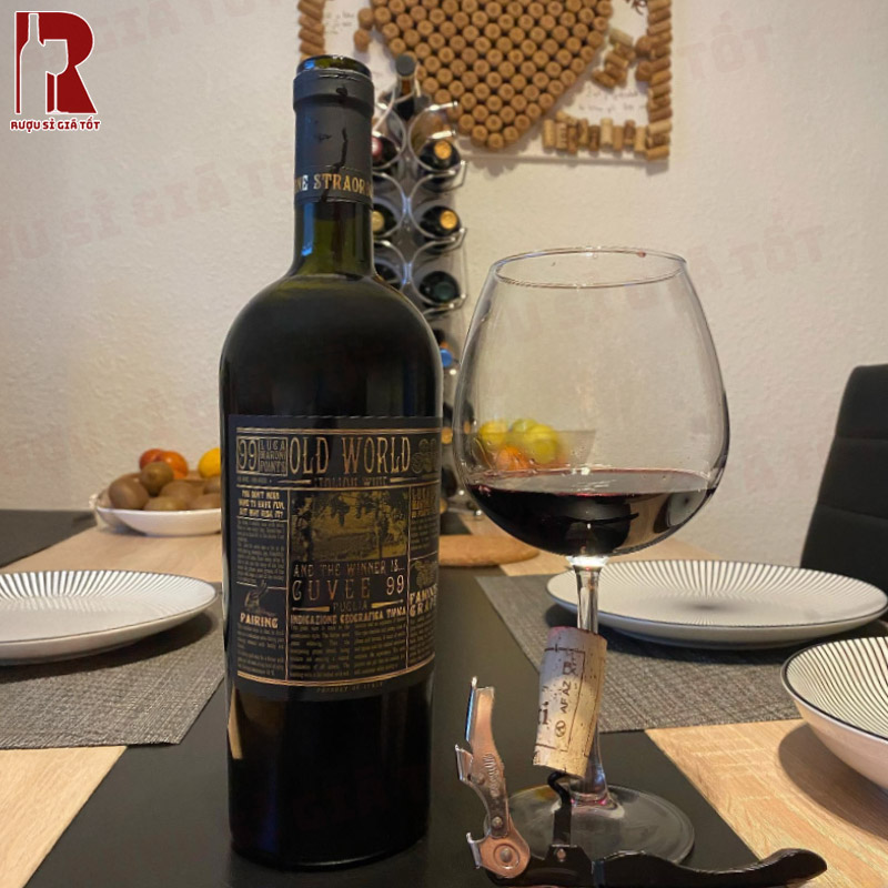 Rượu Vang Ý Old World Cuvee 99 thích hợp cho các buổi tiệc đơn giản, nhẹ nhàng