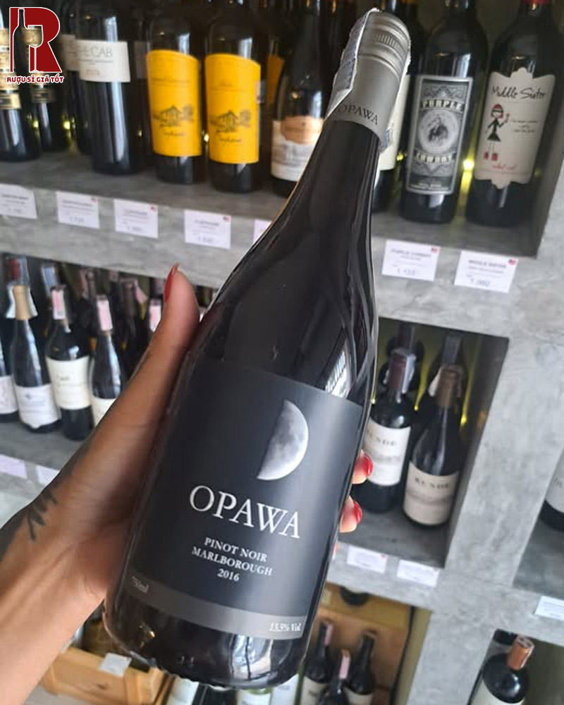 Rượu Vang New Zealand Đỏ Opawa Pinot Noir dễ dàng chinh phục thực khách, kể cả những người khó tính