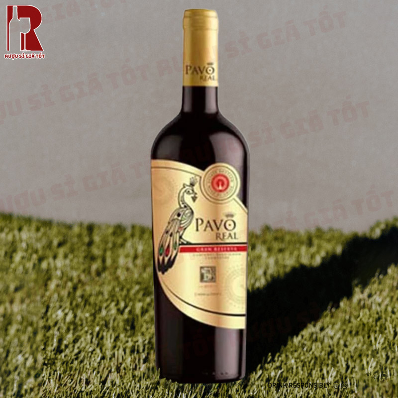 Chai vang Pavo Real Cabernet Sauvignon Carmenere Gran Reserva đã vinh dự nhận được vô số các giải thưởng quốc tế, khẳng định chất lượng của rượu