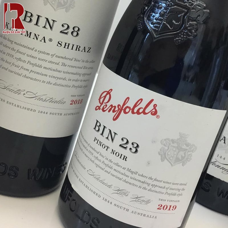 Penfolds Bin 23 Pinot Noir được sản xuất bởi hãng Penfolds với danh tiếng lâu đời