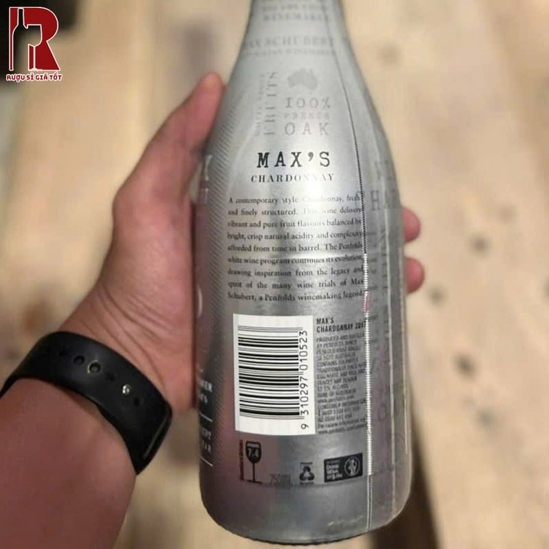 Penfolds Max’s Chardonnay có vị béo nhẹ xen lẫn với chút vị chua cân bằng
