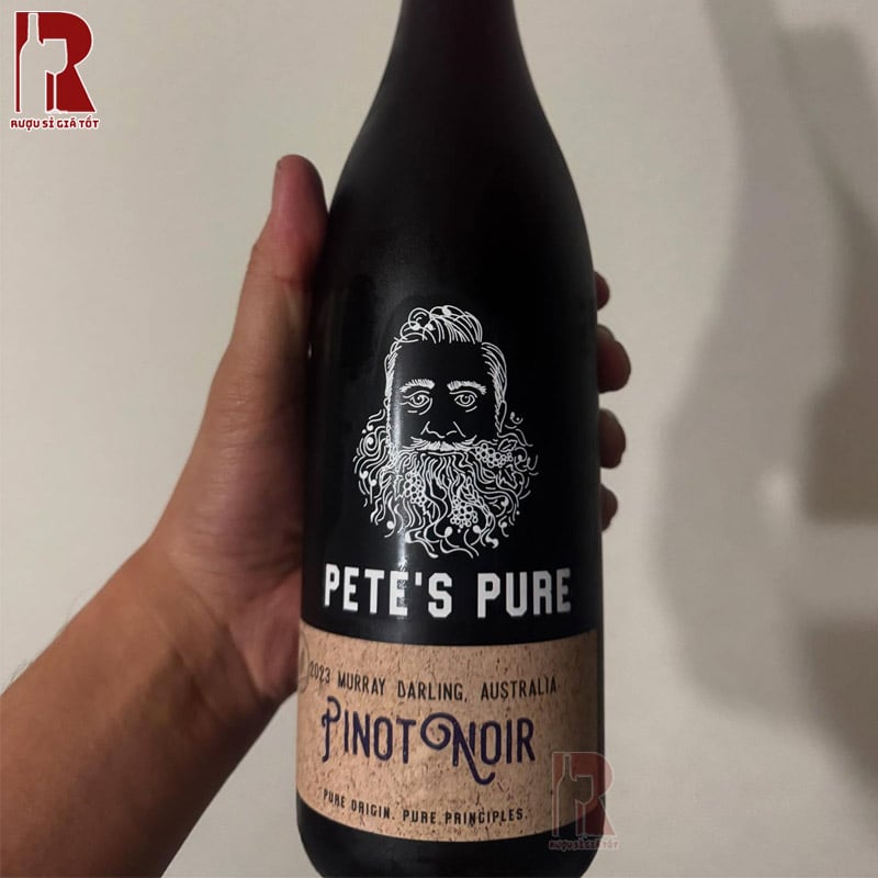 Các món ăn đi kèm hoàn hảo với rượu Pete’s Pure Pinot Noir