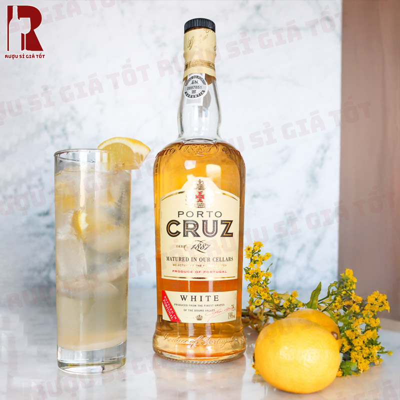 Porto Cruz White với chất lượng ổn định sẽ là thức uống phù hợp cho đa dạng các buổi tiệc