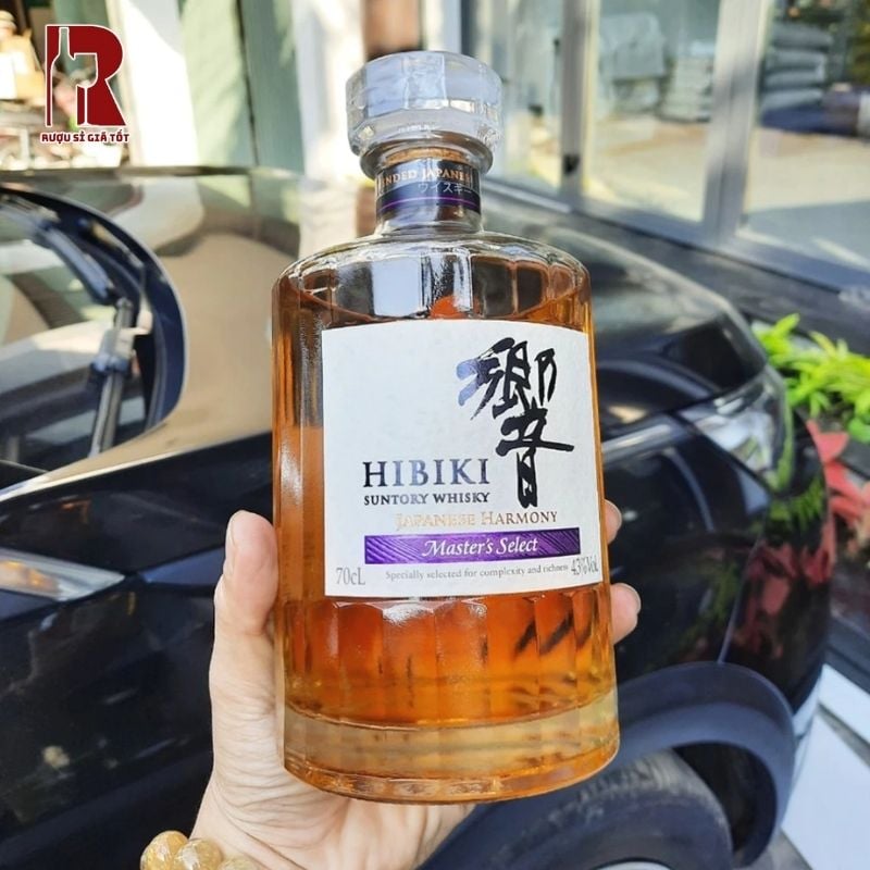 Hibiki Harmony Master's Select là sự kết hợp của các giá trị truyền thống và hiện đại