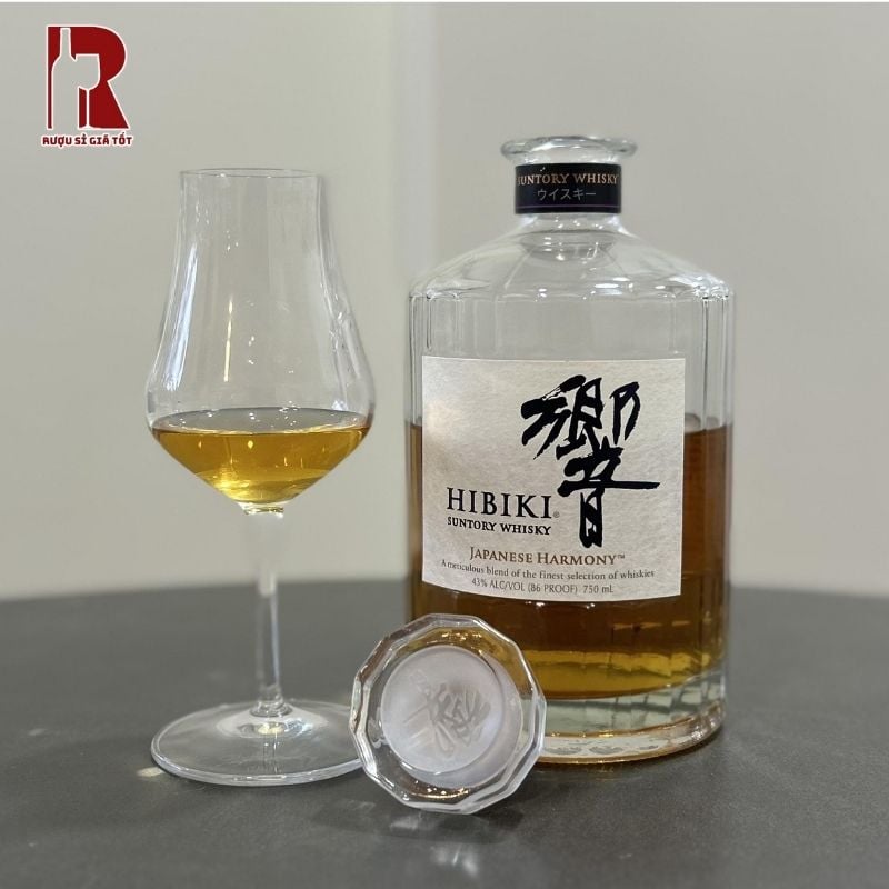 Rượu Hibiki Harmony đậm đà phong cách Nhật Bản