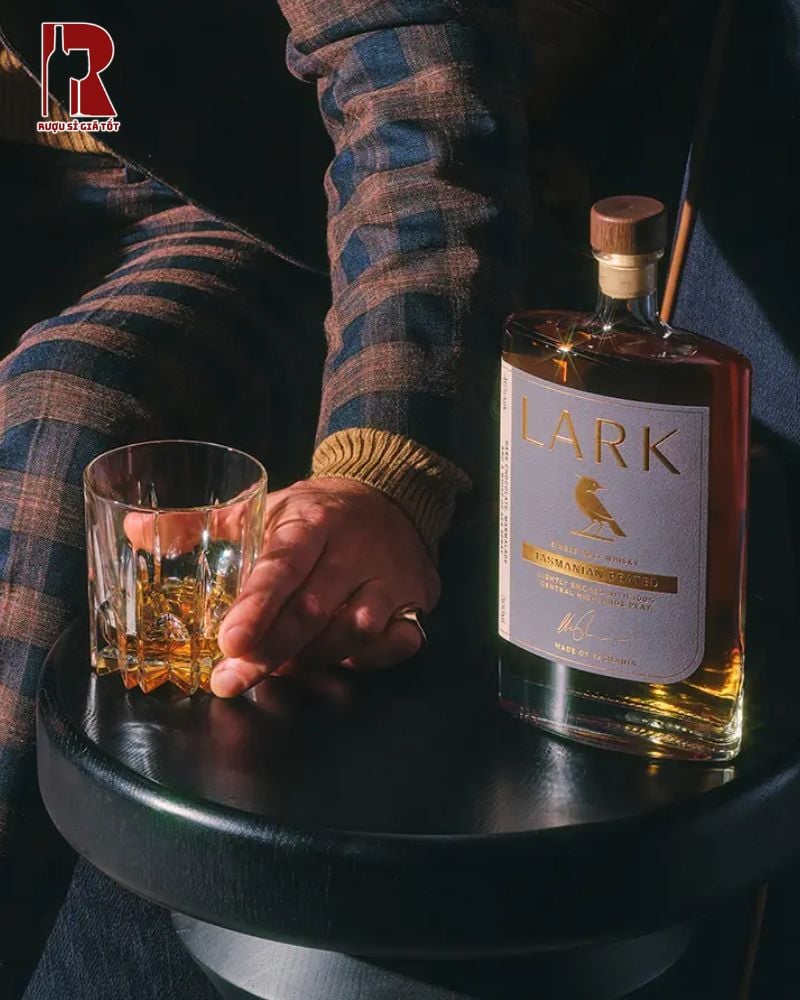 Rượu Whisky Lark Tasmanian Peated