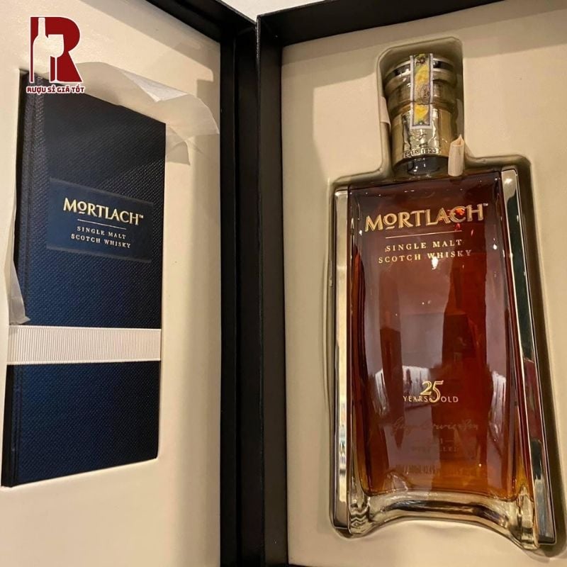 Mortlach 25 năm đem đến vị rượu mạnh mẽ và đậm đà