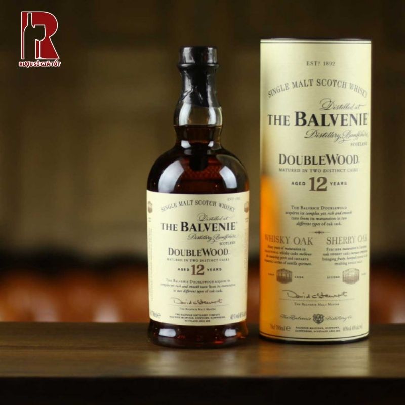 Balvenie 12 Doublewood mang đến vị rượu độc đáo từ việc ủ rượu trong hai loại thùng khác nhau