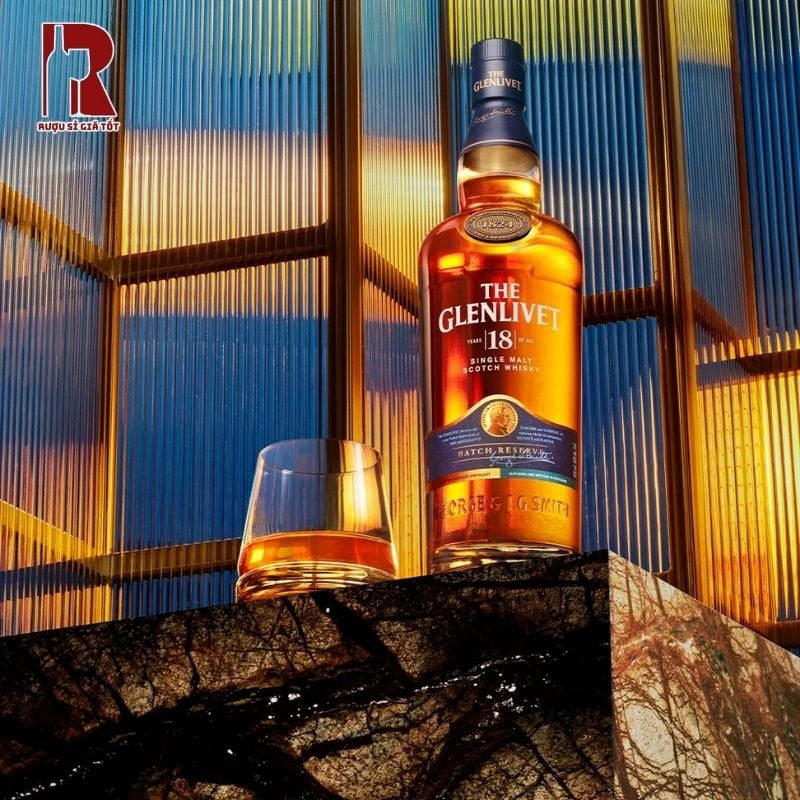 Rượu Glenlivet 18 đem đến các nốt vị cổ điển của thương hiệu