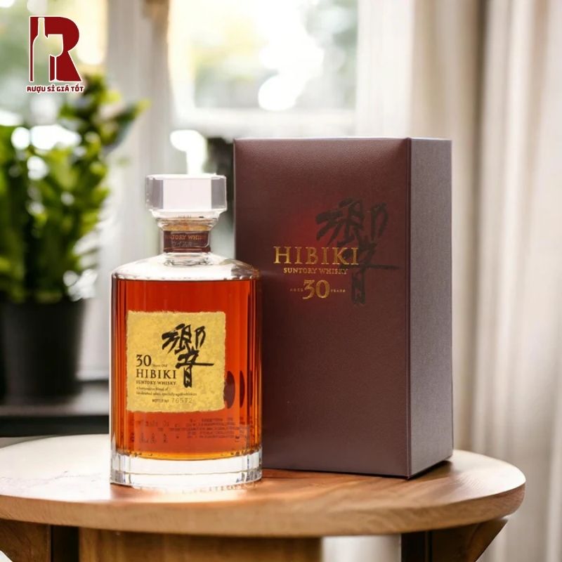 Hibiki 30 đem đến sự mượt mà và thanh thoát, gây ấn tượng cho người dùng