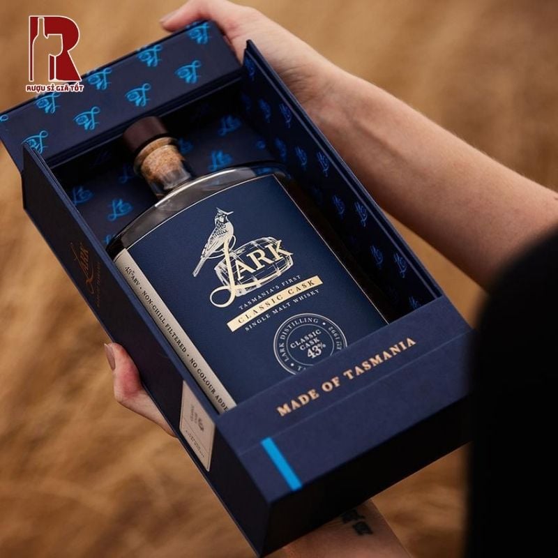 Rượu Lark Classic Cask Giá Tốt