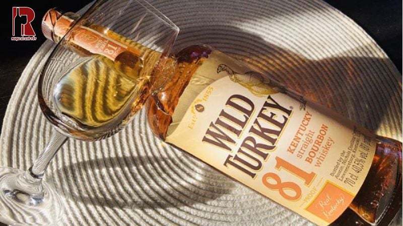 Cách thưởng thức rượu Wild Turkey 81 Proof tốt nhất