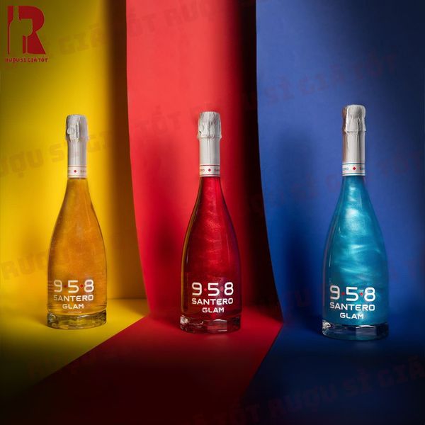 Rượu Champagne 9.5.8 Santero khai tiệc
