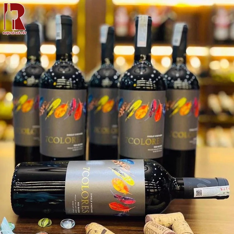 Rượu vang 7 Colores Single Vineyard có hương vị tươi mát từ nho được sử dụng