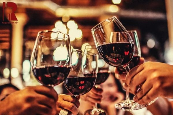Xác định mục đích để tìm nơi mua rượu vang gần đây phù hợp với nhu cầu