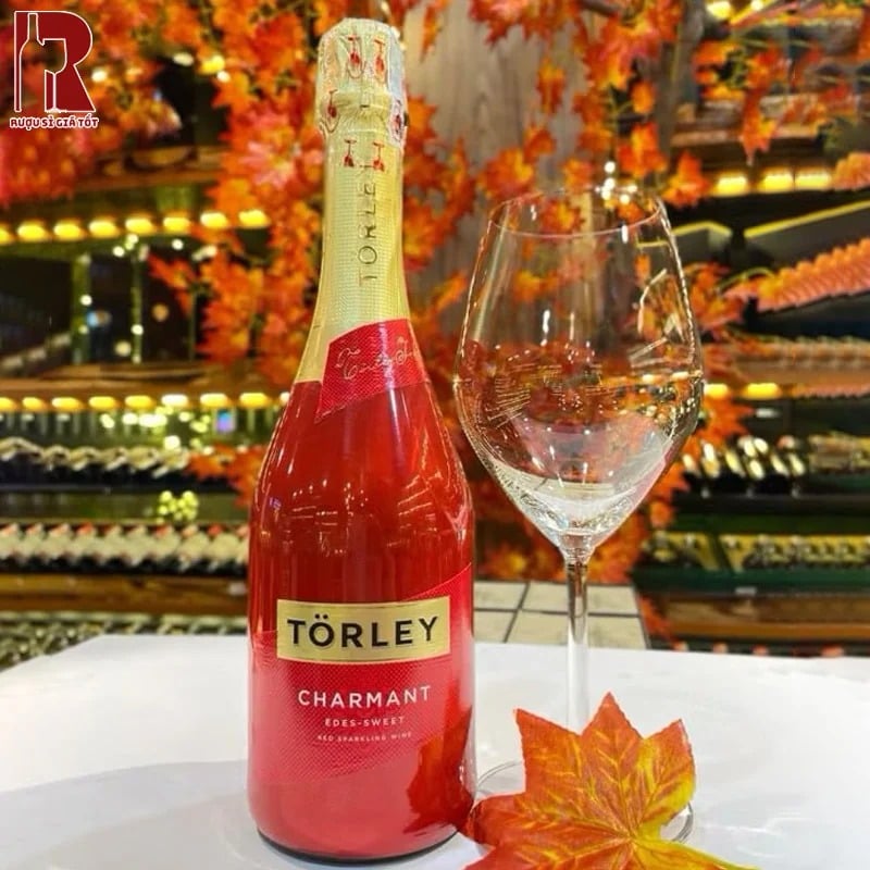 Rượu vang nổ Torley Sweet Red phù hợp để dùng làm quà tặng hoặc uống trong các dịp tiệc tùng
