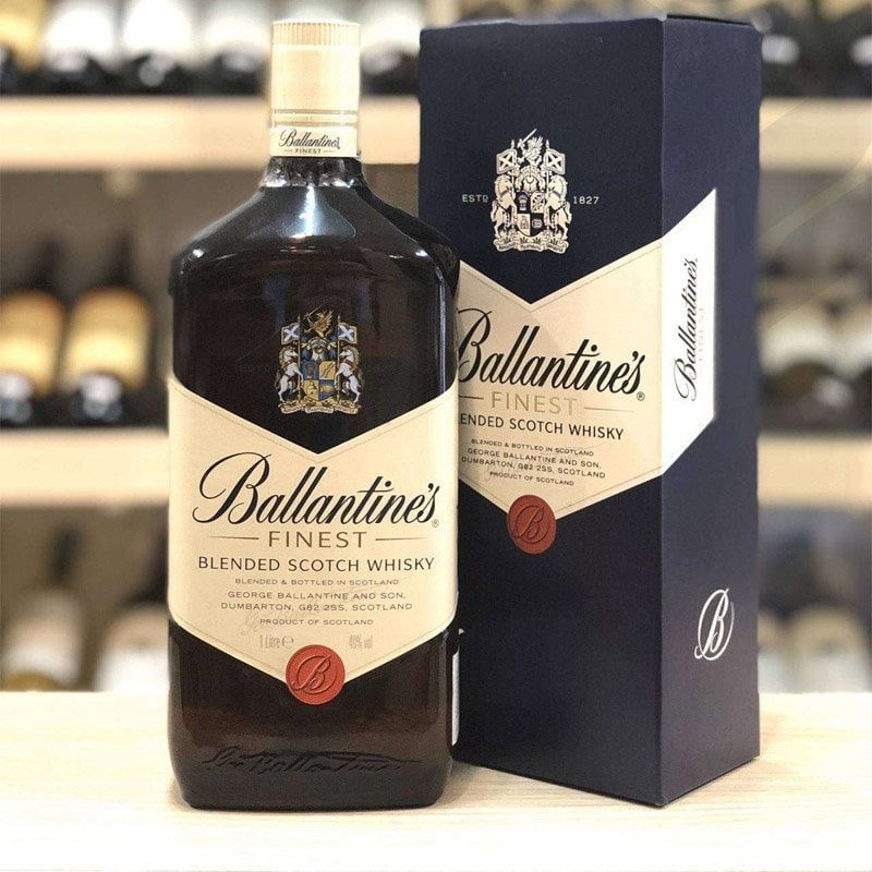 Giá rượu Ballantine's bao nhiêu?