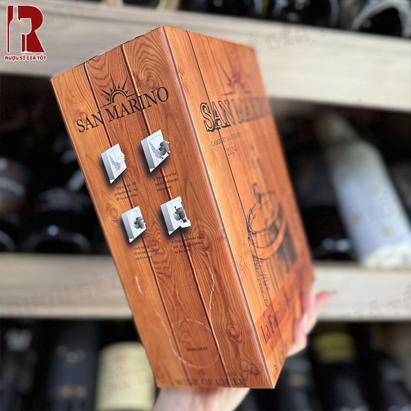 Hướng dẫn cách mở rượu vang bịch đúng