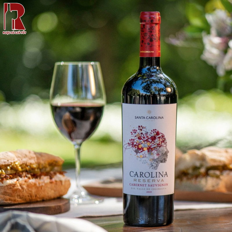 Vang đỏ Chile Santa Carolina Reserva Cabernet Sauvignon ngon miệng
