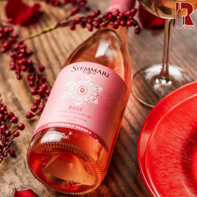 Hương Vị Dâu Rừng Nồng Nàn Của Stemmari Nero d’Avola Rose