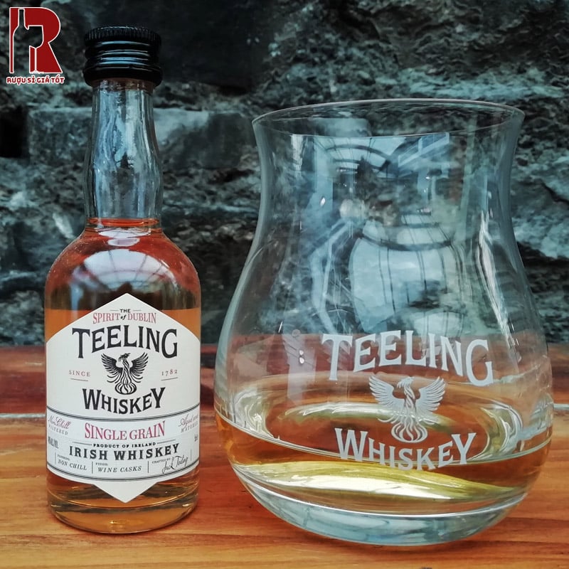 Trải Nghiệm Thưởng Thức Teeling Single Grain Whisky