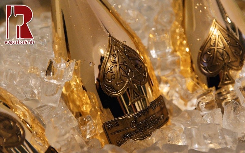 Champagne Armand de Brignac Gold nhập khẩu