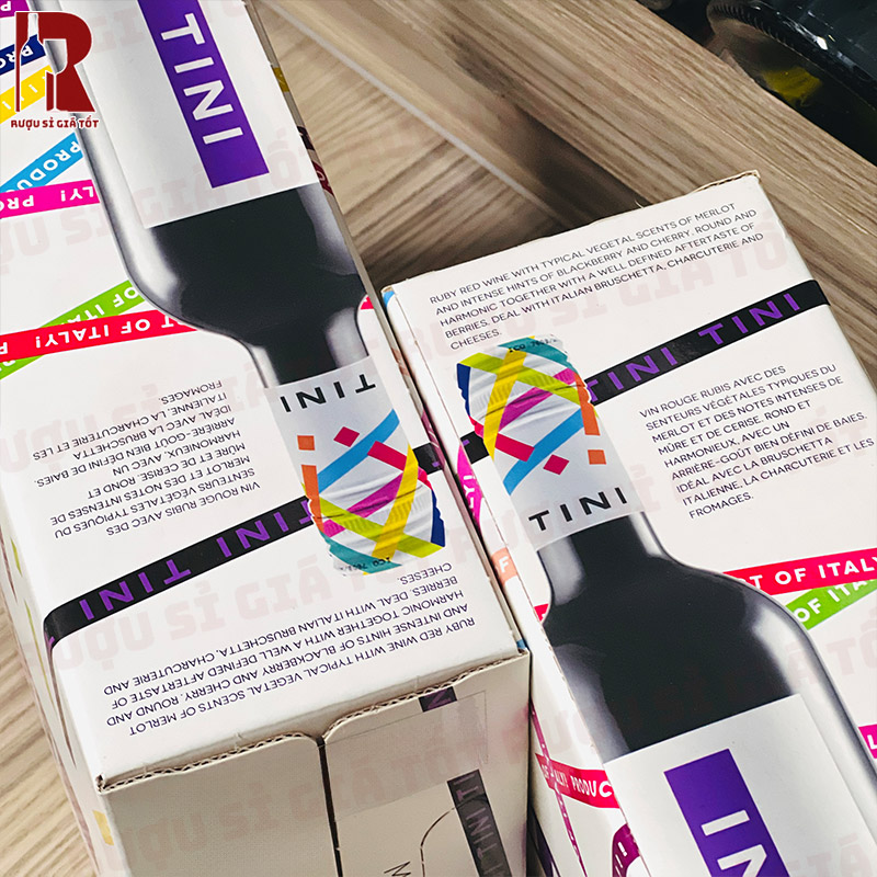 Vang Tini Merlot nhẹ nhàng, dễ uống