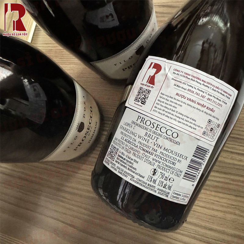 Quy trình sản xuất phức tạp của các chai Tommasi Filodora Prosecco