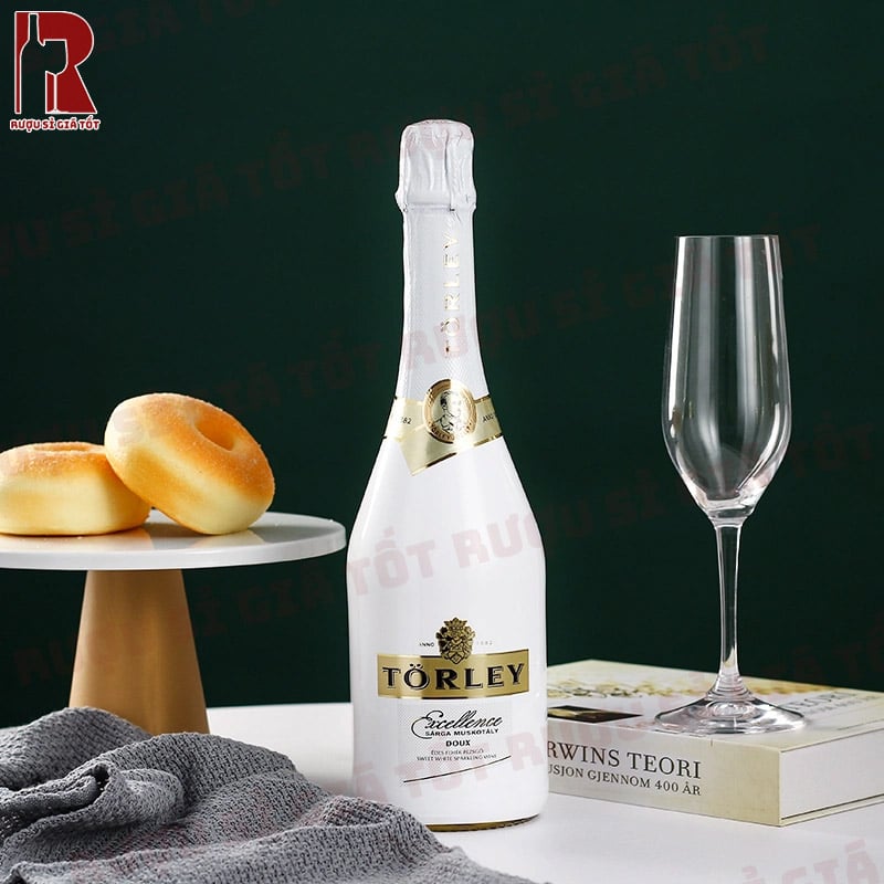 Vang sủi bọt giá rẻ Torley mua ở đâu?