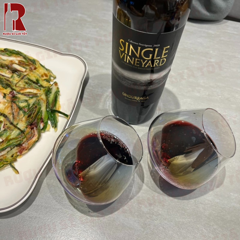 Rượu Undurraga Single Vineyards Cabernet Sauvignon phù hợp cho đa dạng các món ăn
