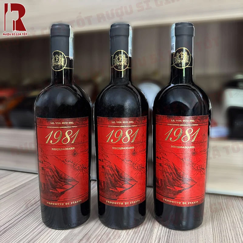 Vang Ý Đỏ 1981 Negroamaro giá tốt